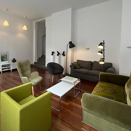 Wohnen Mit Kuenstlerflair In Muenchen Apartment Екстериор снимка
