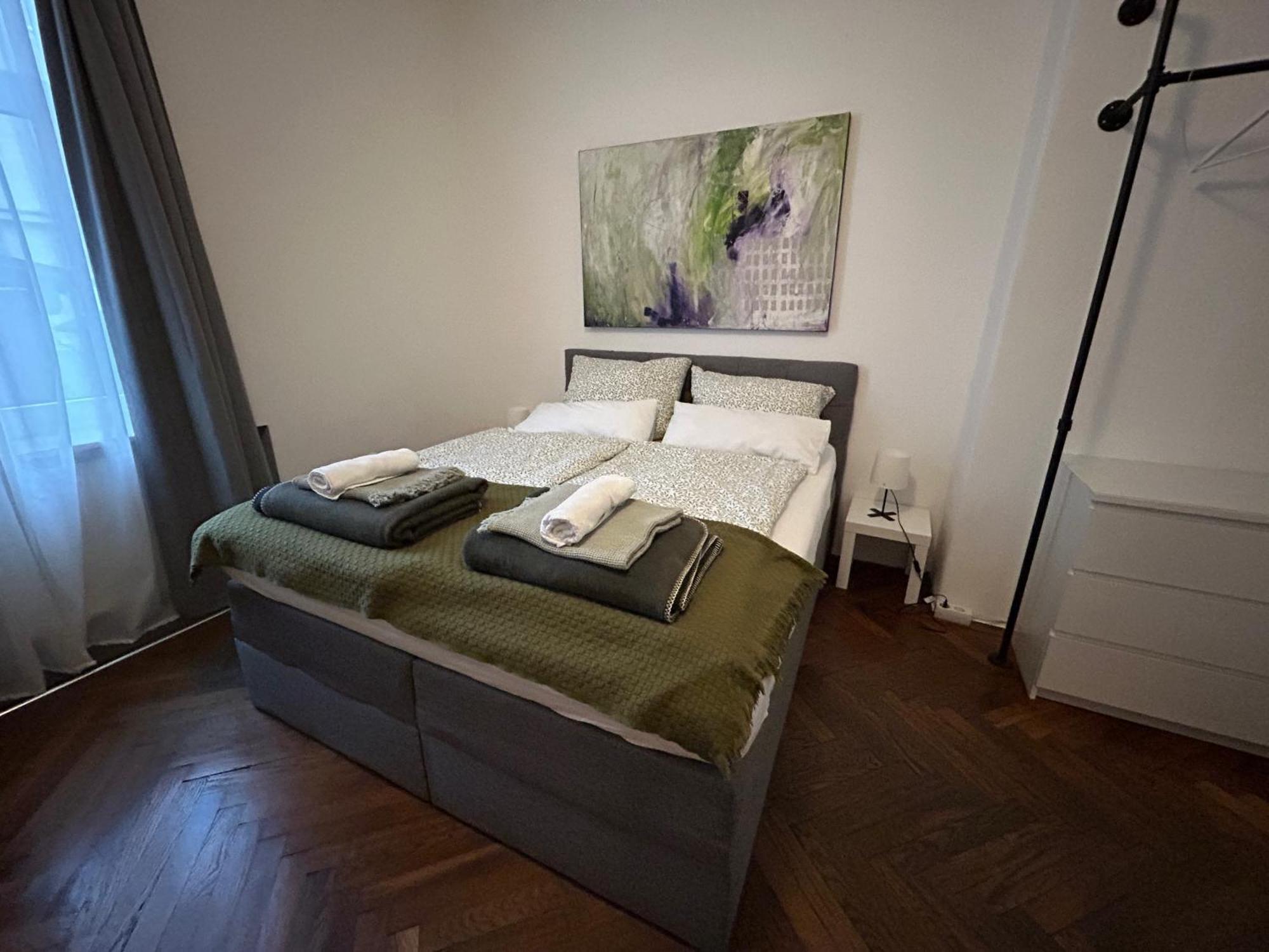 Wohnen Mit Kuenstlerflair In Muenchen Apartment Екстериор снимка
